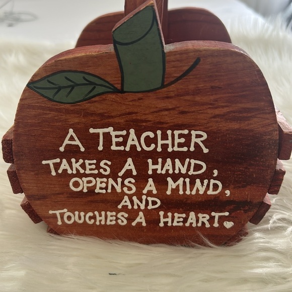 Red Apple Teacher wooden decorative accent - Picture 6 of 8
